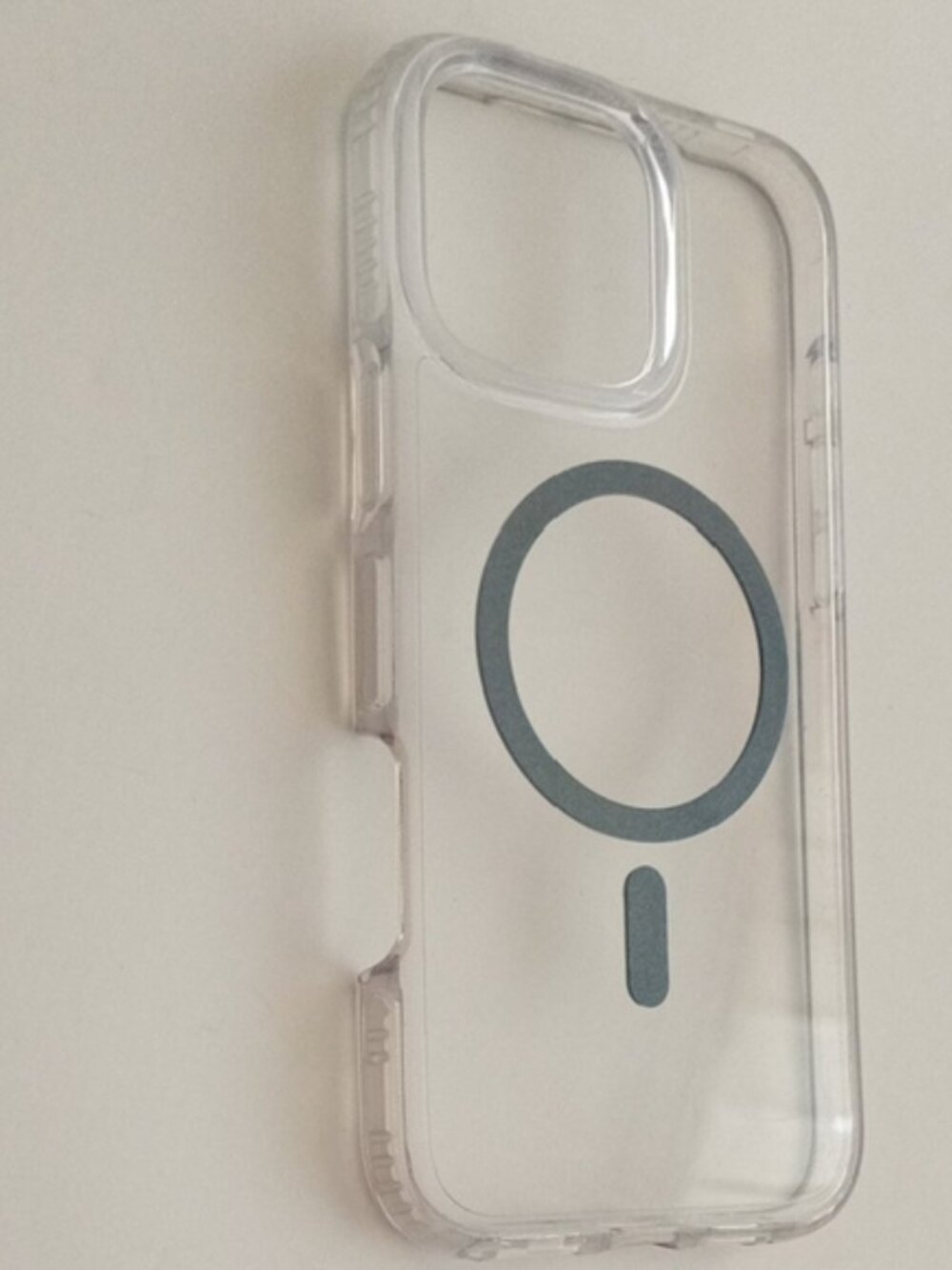 Transparent MagSafe-Compatible iPhone 16 Pro Max Case - Picture 6 of 6